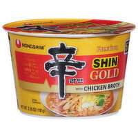 Nongshim Ramyun Noodles, with Chicken Broth, Premium, Shin Gold - 3.56 Ounce