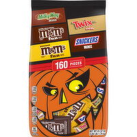 Mixed This bewitching blend of fun size and mini bulk Halloween candy bag, features 160 pieces of M&M'S Milk Chocolate, M&M'S Peanut, SNICKERS, TWIX, and MILKY WAY Halloween chocolates., 61.57 Ounce