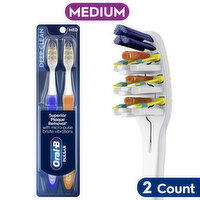 Oral-B Vibrating Expert Clean Toothbrush, Vibrating Battery Toothbrush, Medium - 2 Each