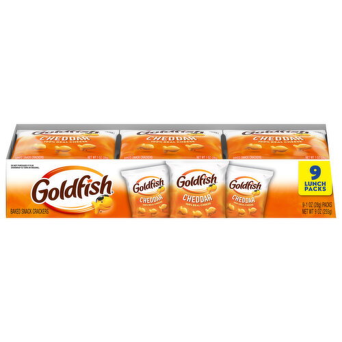 Goldfish Cheddar Baked Snack Crackers Lunch Packs Image 1 of 6