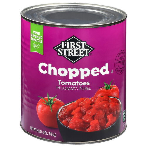 First Street Chopped Tomatoes in Tomato Puree Image 1 of 6