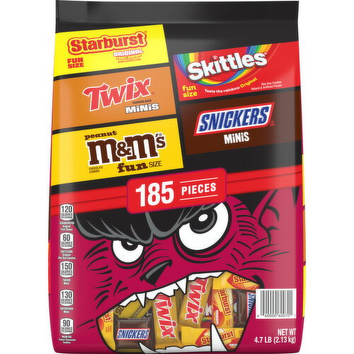 Mars Wrigley Knock, Knock! Who’s there? This Halloween bulk candy bag includes 185 individually wrapped SNICKERS Chocolate Bars, M&M'S Peanut Chocolate Candy, TWIX Chocolate Bars, SKITTLES Original Chewy Candy, and STARBURST Fruit Chews. Image 1 of 10