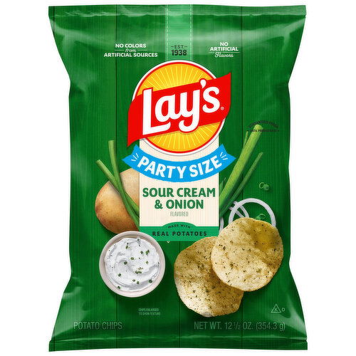 Lay's Sour Cream & Onion Flavored Party Size Potato Chips