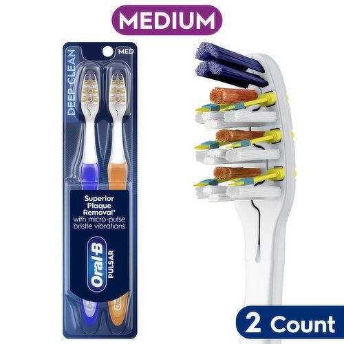 Oral-B Vibrating Expert Clean Toothbrush, Vibrating Battery Toothbrush, Medium